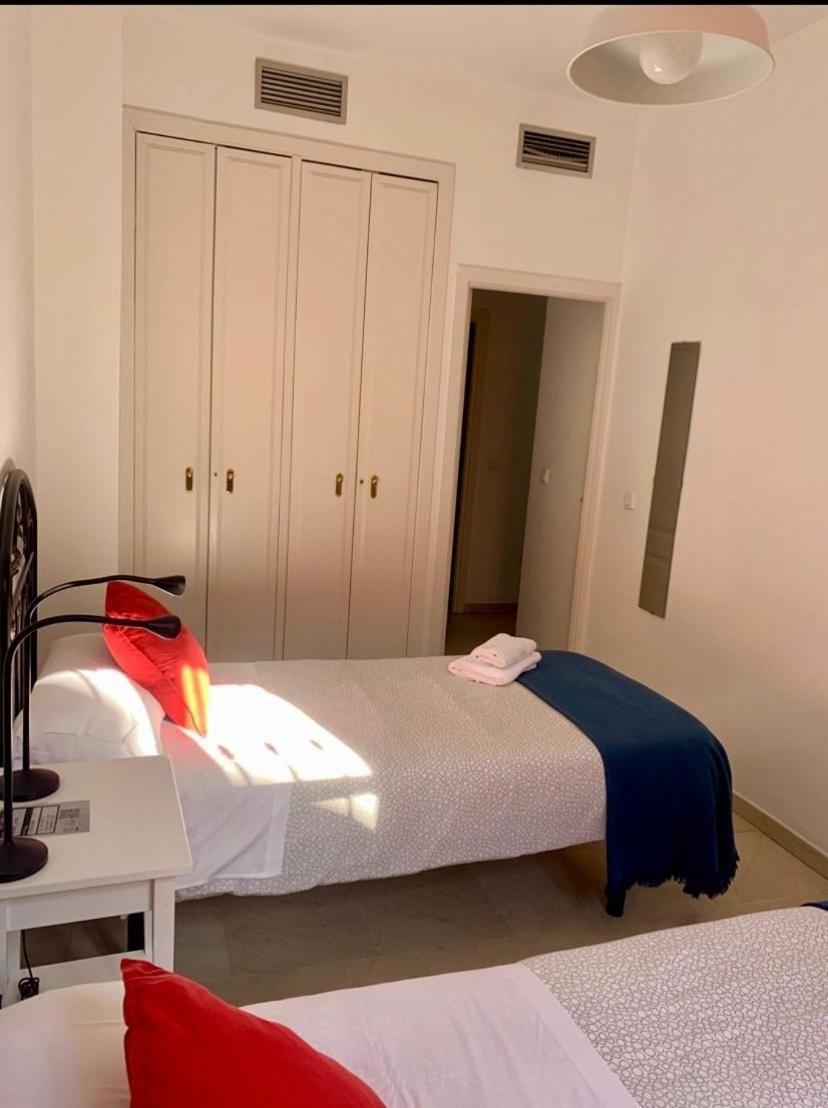 Apartamento Torre De La Plata セビリア エクステリア 写真